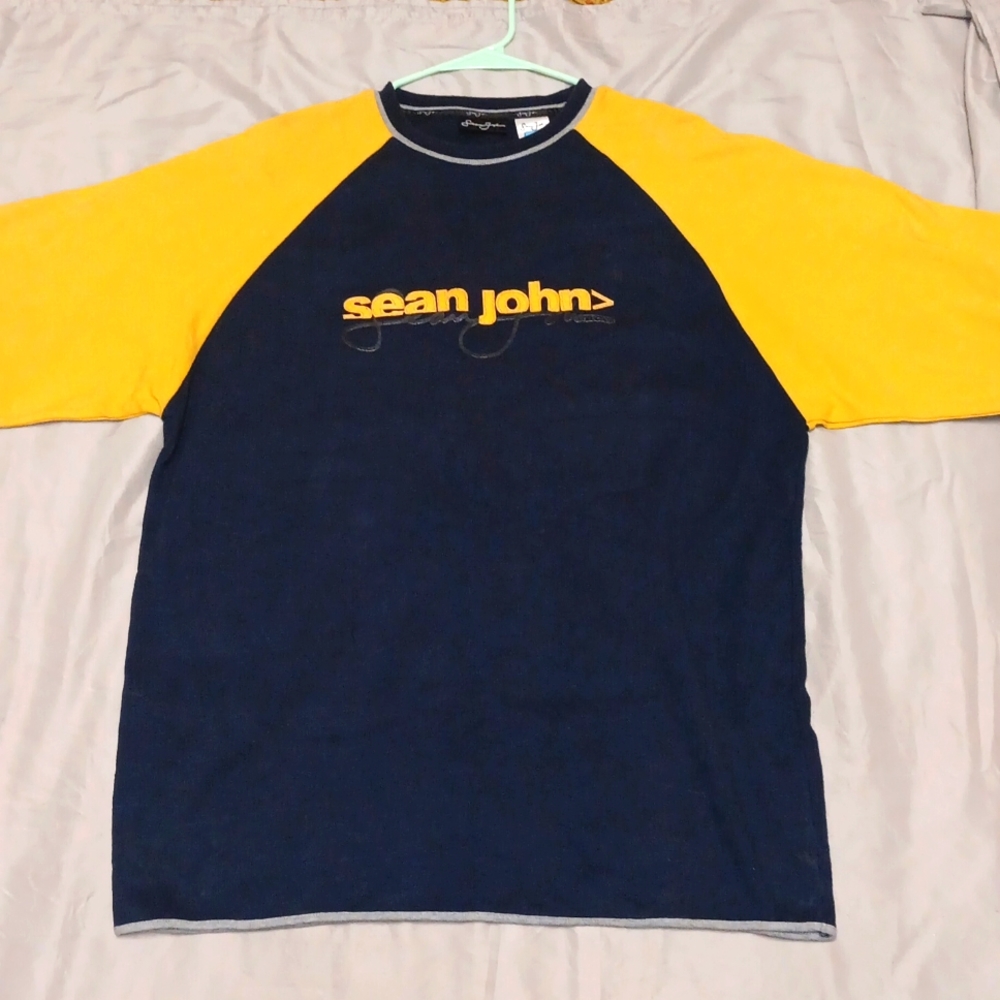 Sean John men's Large shirt